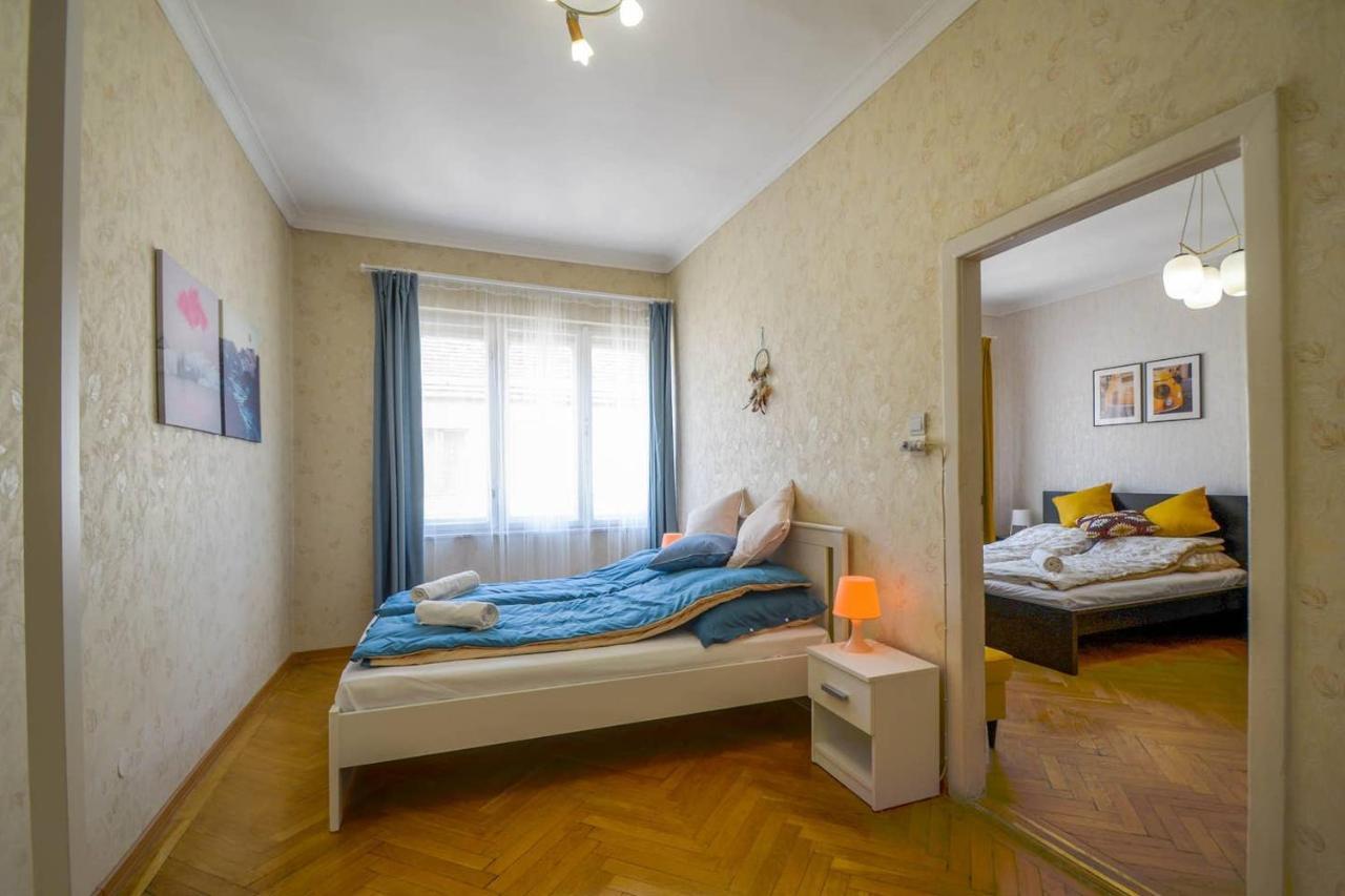 Lonyay Gellert View 2Br Apartment Budapest Luaran gambar